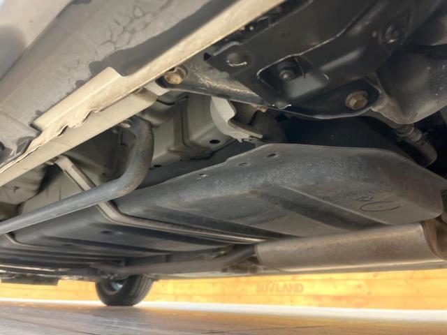 ノア ハイブリッドSi ダブルバイビーII 禁煙車 純正ナビ バックカメラ LEDヘッドライト セーフティセンス クルーズコントロール 両側電動スライドドア 純正16インチアルミ シートヒーター ドラレコ オートマチックハイビーム(21枚目)