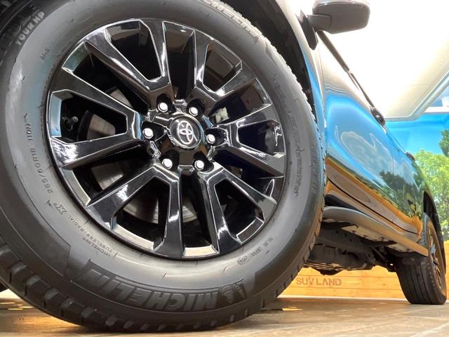 ランドクルーザープラド TX Lパッケージ 70thアニバーサリーリミテッド 禁煙車 サンルーフ 4WD メーカー純正9インチナビ バックカメラ プリクラッシュセーフティ レーダークルーズ 茶革シート シートヒーター LEDヘッド スマートキー 純正18インチアルミ(14枚目)