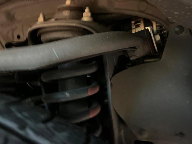 ランドクルーザープラド TX Lパッケージ 70thアニバーサリーリミテッド 禁煙車 サンルーフ 4WD メーカー純正9インチナビ バックカメラ プリクラッシュセーフティ レーダークルーズ 茶革シート シートヒーター LEDヘッド スマートキー 純正18インチアルミ(20枚目)