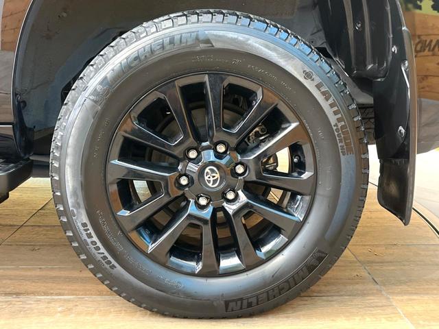 ランドクルーザープラド TX Lパッケージ 70thアニバーサリーリミテッド 禁煙車 サンルーフ 4WD メーカー純正9インチナビ バックカメラ プリクラッシュセーフティ レーダークルーズ 茶革シート シートヒーター LEDヘッド スマートキー 純正18インチアルミ(32枚目)