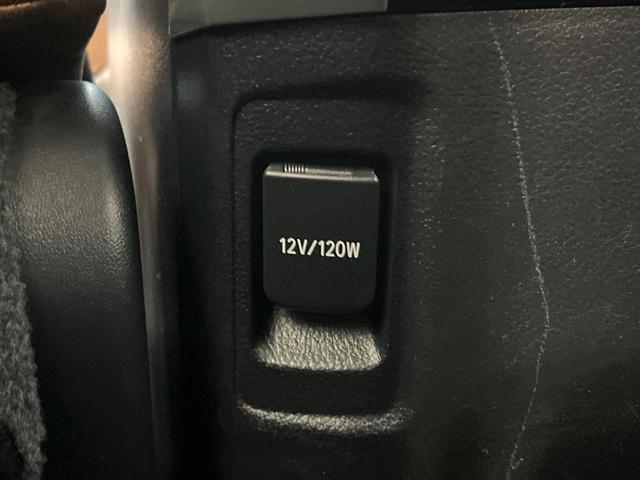ランドクルーザープラド TX Lパッケージ 70thアニバーサリーリミテッド 禁煙車 サンルーフ 4WD メーカー純正9インチナビ バックカメラ プリクラッシュセーフティ レーダークルーズ 茶革シート シートヒーター LEDヘッド スマートキー 純正18インチアルミ(57枚目)