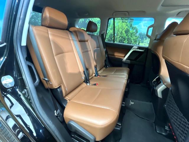 ランドクルーザープラド TX Lパッケージ 70thアニバーサリーリミテッド 禁煙車 サンルーフ 4WD メーカー純正9インチナビ バックカメラ プリクラッシュセーフティ レーダークルーズ 茶革シート シートヒーター LEDヘッド スマートキー 純正18インチアルミ(62枚目)