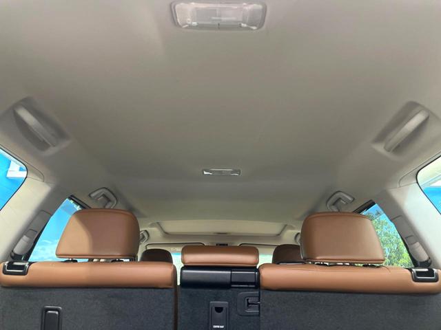 ランドクルーザープラド TX Lパッケージ 70thアニバーサリーリミテッド 禁煙車 サンルーフ 4WD メーカー純正9インチナビ バックカメラ プリクラッシュセーフティ レーダークルーズ 茶革シート シートヒーター LEDヘッド スマートキー 純正18インチアルミ(70枚目)