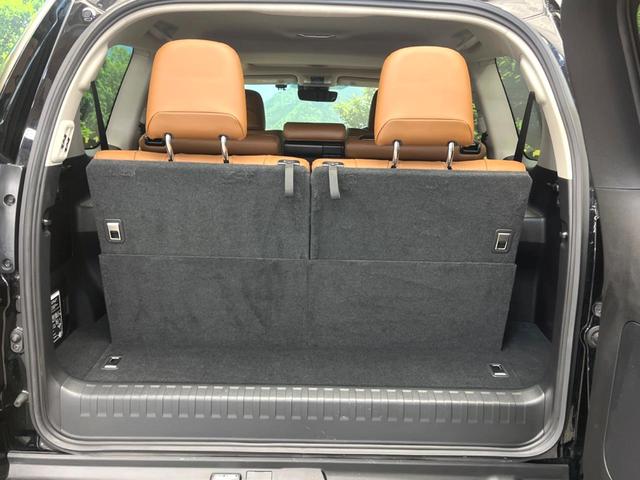 ランドクルーザープラド TX Lパッケージ 70thアニバーサリーリミテッド 禁煙車 サンルーフ 4WD メーカー純正9インチナビ バックカメラ プリクラッシュセーフティ レーダークルーズ 茶革シート シートヒーター LEDヘッド スマートキー 純正18インチアルミ(71枚目)