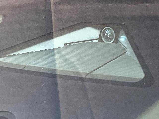 ＺＲ－Ｖ ｅ：ＨＥＶ　Ｚ　禁煙車　全周囲カメラ　ホンダセンシング　レーダークルーズ　ＢＯＳＥサウンド　茶革シート　パワーバックドア　シートヒーター　ブラインドスポットモニター　ＬＥＤヘッド　ＥＴＣ　　純正１８インチアルミ（5枚目）