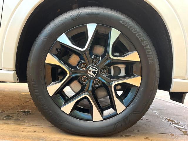 ＺＲ－Ｖ ｅ：ＨＥＶ　Ｚ　禁煙車　全周囲カメラ　ホンダセンシング　レーダークルーズ　ＢＯＳＥサウンド　茶革シート　パワーバックドア　シートヒーター　ブラインドスポットモニター　ＬＥＤヘッド　ＥＴＣ　　純正１８インチアルミ（29枚目）