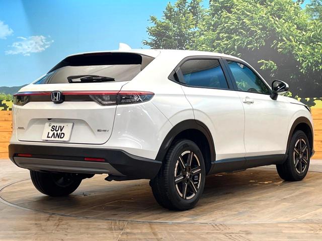 ヴェゼル ｅ：ＨＥＶ　Ｘ　禁煙車　メーカー純正９インチナビ　バックカメラ　ホンダセンシング　レーダークルーズ　オートマチックハイビーム　クリアランスソナー　ＬＥＤヘッド　ＥＴＣ　スマートキー　純正１６インチアルミ（17枚目）