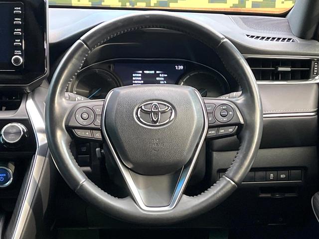 ハリアーハイブリッド Ｇ　レザーパッケージ　禁煙車　メーカー純正８インチナビ　バックカメラ　プリクラッシュセーフティ　レーダークルーズ　シートベンチェーション　シートヒーター　デジタルインナーミラー　ＬＥＤヘッド　ＥＴＣ　純正１８インチアルミ（11枚目）