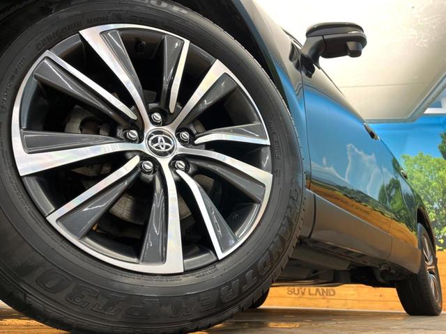 ハリアーハイブリッド Ｇ　レザーパッケージ　禁煙車　メーカー純正８インチナビ　バックカメラ　プリクラッシュセーフティ　レーダークルーズ　シートベンチェーション　シートヒーター　デジタルインナーミラー　ＬＥＤヘッド　ＥＴＣ　純正１８インチアルミ（13枚目）