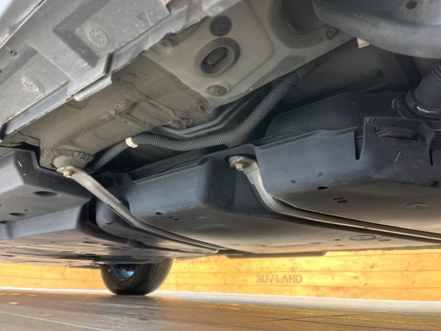 ハリアーハイブリッド Ｇ　レザーパッケージ　禁煙車　メーカー純正８インチナビ　バックカメラ　プリクラッシュセーフティ　レーダークルーズ　シートベンチェーション　シートヒーター　デジタルインナーミラー　ＬＥＤヘッド　ＥＴＣ　純正１８インチアルミ（21枚目）