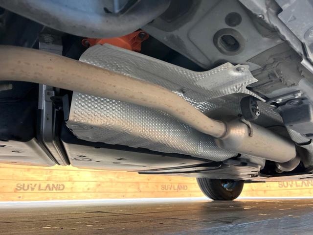 ハリアーハイブリッド Ｇ　レザーパッケージ　禁煙車　メーカー純正８インチナビ　バックカメラ　プリクラッシュセーフティ　レーダークルーズ　シートベンチェーション　シートヒーター　デジタルインナーミラー　ＬＥＤヘッド　ＥＴＣ　純正１８インチアルミ（22枚目）