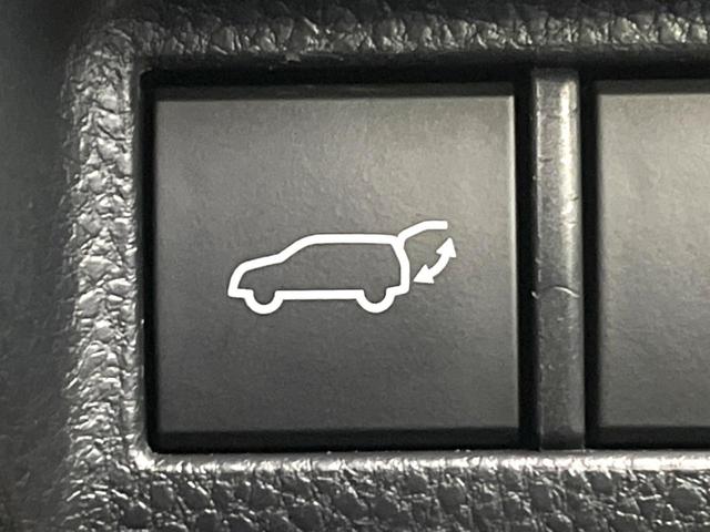 ハリアーハイブリッド Ｇ　レザーパッケージ　禁煙車　メーカー純正８インチナビ　バックカメラ　プリクラッシュセーフティ　レーダークルーズ　シートベンチェーション　シートヒーター　デジタルインナーミラー　ＬＥＤヘッド　ＥＴＣ　純正１８インチアルミ（46枚目）