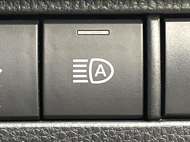 ハリアーハイブリッド Ｇ　レザーパッケージ　禁煙車　メーカー純正８インチナビ　バックカメラ　プリクラッシュセーフティ　レーダークルーズ　シートベンチェーション　シートヒーター　デジタルインナーミラー　ＬＥＤヘッド　ＥＴＣ　純正１８インチアルミ（47枚目）