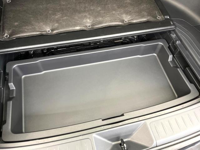 ハリアーハイブリッド Ｇ　レザーパッケージ　禁煙車　メーカー純正８インチナビ　バックカメラ　プリクラッシュセーフティ　レーダークルーズ　シートベンチェーション　シートヒーター　デジタルインナーミラー　ＬＥＤヘッド　ＥＴＣ　純正１８インチアルミ（62枚目）