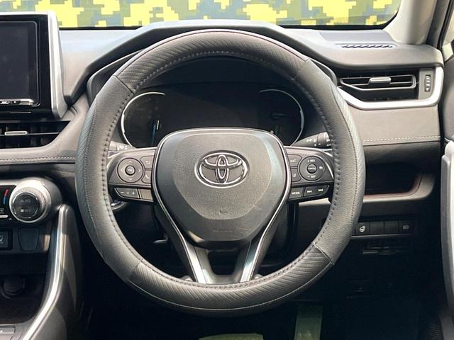 ＲＡＶ４ ハイブリッドＧ　禁煙車　４ＷＤ　ナビゲーション　レーダークルーズ　バックカメラ　ブラインドスポットモニター　電動リアゲート　シートヒーター　衝突被害軽減システム　ステアリングヒーター　ＬＥＤヘッド　ドラレコ　ＥＴＣ（11枚目）
