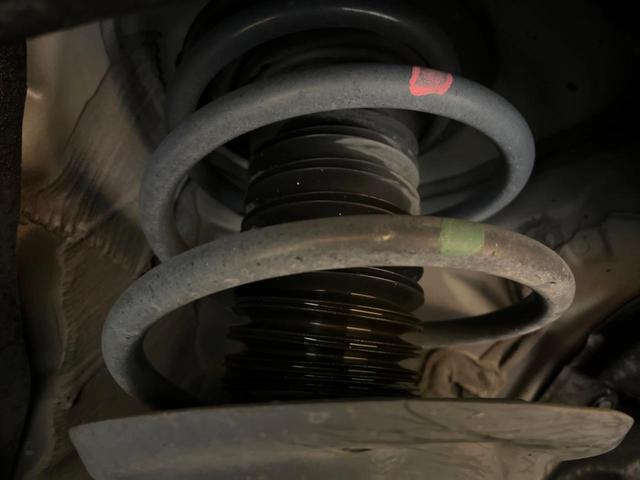 ＲＡＶ４ ハイブリッドＧ　禁煙車　４ＷＤ　ナビゲーション　レーダークルーズ　バックカメラ　ブラインドスポットモニター　電動リアゲート　シートヒーター　衝突被害軽減システム　ステアリングヒーター　ＬＥＤヘッド　ドラレコ　ＥＴＣ（20枚目）