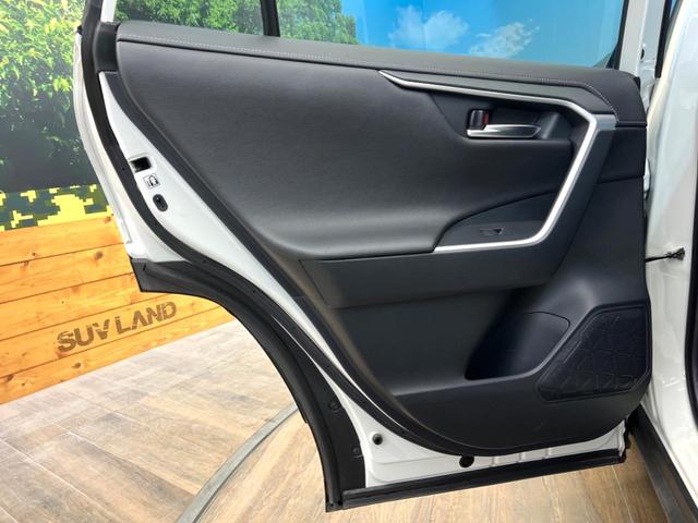 ＲＡＶ４ ハイブリッドＧ　禁煙車　４ＷＤ　ナビゲーション　レーダークルーズ　バックカメラ　ブラインドスポットモニター　電動リアゲート　シートヒーター　衝突被害軽減システム　ステアリングヒーター　ＬＥＤヘッド　ドラレコ　ＥＴＣ（42枚目）