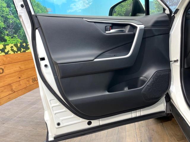 ＲＡＶ４ ハイブリッドＧ　禁煙車　４ＷＤ　ナビゲーション　レーダークルーズ　バックカメラ　ブラインドスポットモニター　電動リアゲート　シートヒーター　衝突被害軽減システム　ステアリングヒーター　ＬＥＤヘッド　ドラレコ　ＥＴＣ（44枚目）