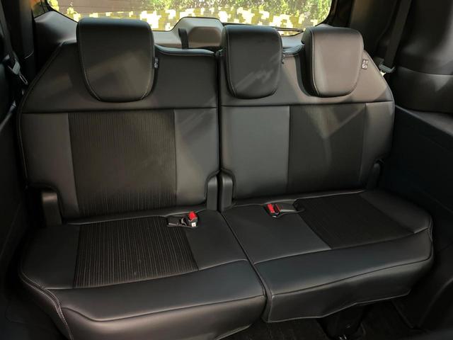 ステップワゴン ｅ：ＨＥＶスパーダ　禁煙車　ナビ付　バックカメラ　ホンダセンシング　レーダークルーズ　両側電動スライドドア　ブラインドスポットモニター　パワーバックドア　ＬＥＤヘッド　ＥＴＣ　スマートキー　純正１６インチアルミ（10枚目）