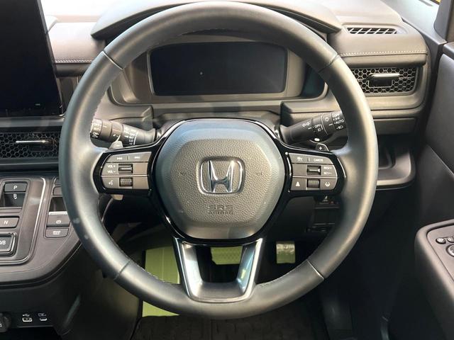 ステップワゴン ｅ：ＨＥＶスパーダ　禁煙車　ナビ付　バックカメラ　ホンダセンシング　レーダークルーズ　両側電動スライドドア　ブラインドスポットモニター　パワーバックドア　ＬＥＤヘッド　ＥＴＣ　スマートキー　純正１６インチアルミ（12枚目）