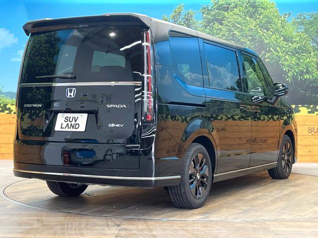 ステップワゴン ｅ：ＨＥＶスパーダ　禁煙車　ナビ付　バックカメラ　ホンダセンシング　レーダークルーズ　両側電動スライドドア　ブラインドスポットモニター　パワーバックドア　ＬＥＤヘッド　ＥＴＣ　スマートキー　純正１６インチアルミ（17枚目）