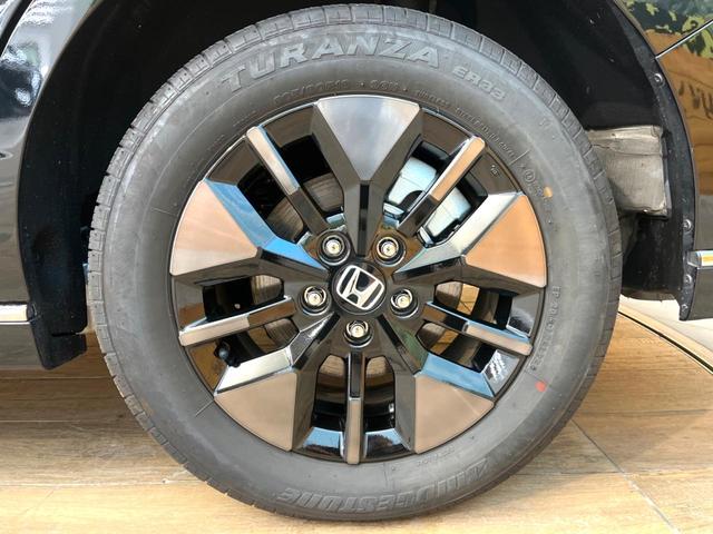 ステップワゴン ｅ：ＨＥＶスパーダ　禁煙車　ナビ付　バックカメラ　ホンダセンシング　レーダークルーズ　両側電動スライドドア　ブラインドスポットモニター　パワーバックドア　ＬＥＤヘッド　ＥＴＣ　スマートキー　純正１６インチアルミ（29枚目）