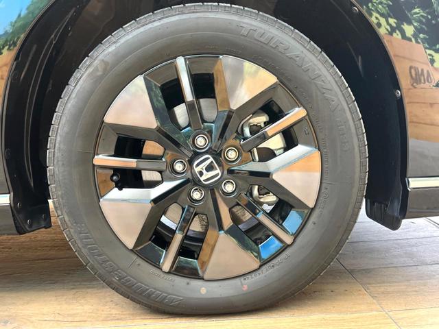 ステップワゴン ｅ：ＨＥＶスパーダ　禁煙車　ナビ付　バックカメラ　ホンダセンシング　レーダークルーズ　両側電動スライドドア　ブラインドスポットモニター　パワーバックドア　ＬＥＤヘッド　ＥＴＣ　スマートキー　純正１６インチアルミ（31枚目）
