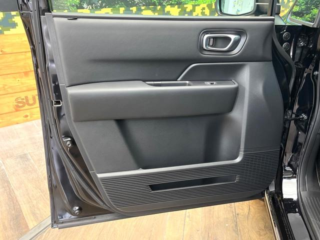 ステップワゴン ｅ：ＨＥＶスパーダ　禁煙車　ナビ付　バックカメラ　ホンダセンシング　レーダークルーズ　両側電動スライドドア　ブラインドスポットモニター　パワーバックドア　ＬＥＤヘッド　ＥＴＣ　スマートキー　純正１６インチアルミ（65枚目）