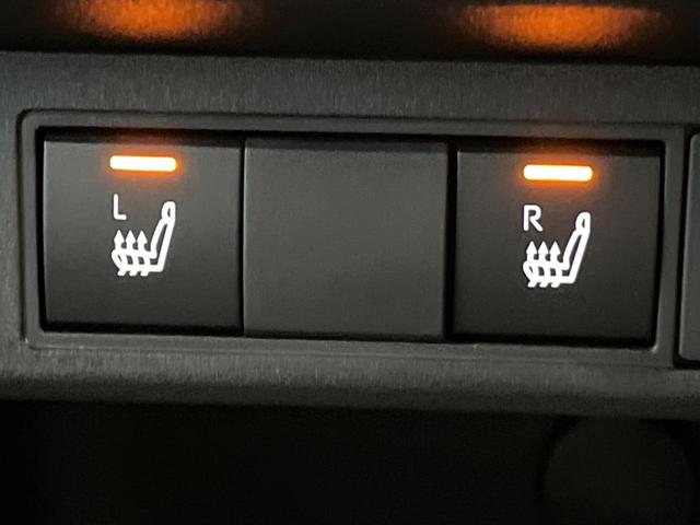 ヤリスクロス ハイブリッドＺ　禁煙車　純正８型ディスプレイ　全周囲カメラ　プリクラッシュセーフティ　レーダークルーズ　シートヒーター　ＬＥＤヘッド　ＥＴＣ　ドラレコ　スマートキー　オートマチックハイビーム　純正１８インチアルミ（7枚目）