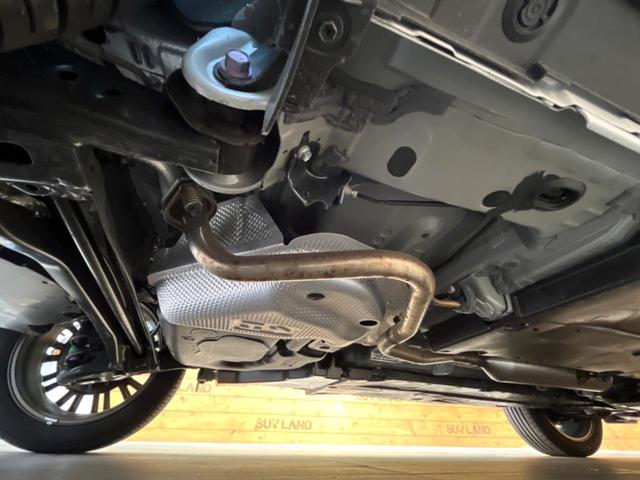 ヤリスクロス ハイブリッドＺ　禁煙車　純正８型ディスプレイ　全周囲カメラ　プリクラッシュセーフティ　レーダークルーズ　シートヒーター　ＬＥＤヘッド　ＥＴＣ　ドラレコ　スマートキー　オートマチックハイビーム　純正１８インチアルミ（22枚目）