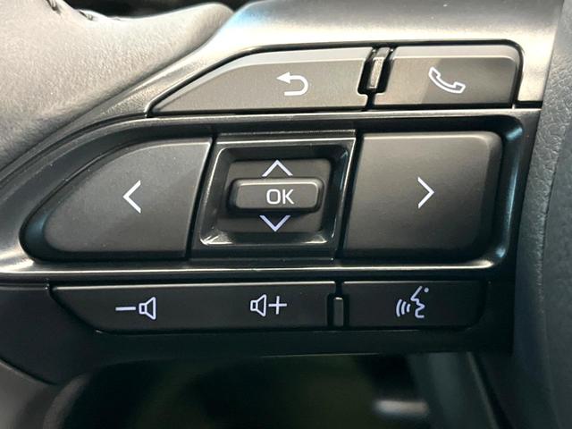 ヤリスクロス ハイブリッドＺ　禁煙車　純正８型ディスプレイ　全周囲カメラ　プリクラッシュセーフティ　レーダークルーズ　シートヒーター　ＬＥＤヘッド　ＥＴＣ　ドラレコ　スマートキー　オートマチックハイビーム　純正１８インチアルミ（39枚目）