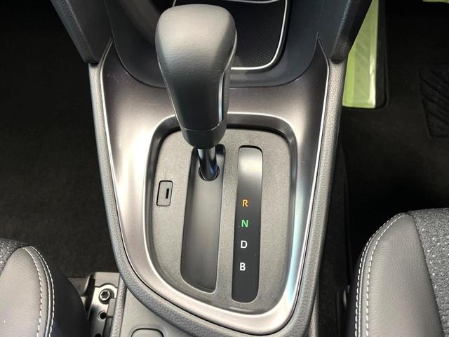 ヤリスクロス ハイブリッドＺ　禁煙車　純正８型ディスプレイ　全周囲カメラ　プリクラッシュセーフティ　レーダークルーズ　シートヒーター　ＬＥＤヘッド　ＥＴＣ　ドラレコ　スマートキー　オートマチックハイビーム　純正１８インチアルミ（69枚目）