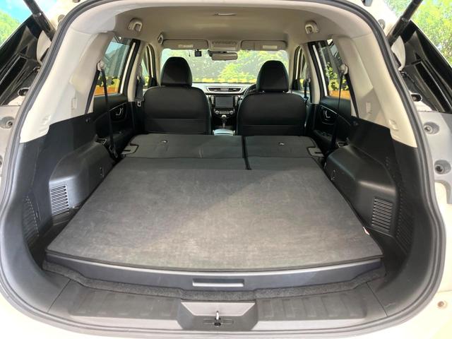 エクストレイル ２０Ｘ　ハイブリッド　エマージェンシーブレーキＰ　禁煙車　純正ナビ　バックカメラ　４ＷＤ　パワーバックドア　シートヒーター　ＬＥＤヘッド　ＥＴＣ　ドラレコ　スマートキー　オートライト　オートエアコン　横滑り防止　純正１７インチアルミ（10枚目）