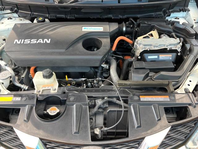 エクストレイル ２０Ｘ　ハイブリッド　エマージェンシーブレーキＰ　禁煙車　純正ナビ　バックカメラ　４ＷＤ　パワーバックドア　シートヒーター　ＬＥＤヘッド　ＥＴＣ　ドラレコ　スマートキー　オートライト　オートエアコン　横滑り防止　純正１７インチアルミ（18枚目）