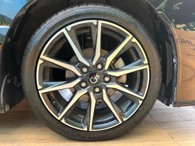 ノア Ｓｉ　Ｇ’ｓ　純正９インチナビ　バックカメラ　フリップダウンモニター　セーフティセンス　純正１８インチアルミ　両側電動スライドドア　ＬＥＤヘッドライト　７人乗り　オートマチックハイビーム　バックカメラ（29枚目）