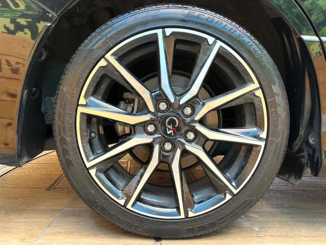 ノア Ｓｉ　Ｇ’ｓ　純正９インチナビ　バックカメラ　フリップダウンモニター　セーフティセンス　純正１８インチアルミ　両側電動スライドドア　ＬＥＤヘッドライト　７人乗り　オートマチックハイビーム　バックカメラ（31枚目）