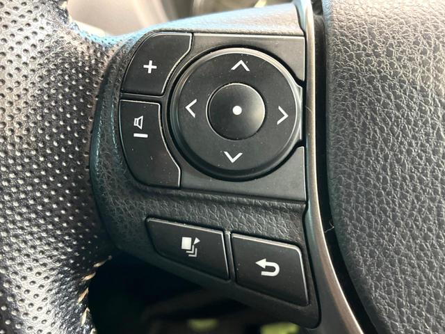 ノア Ｓｉ　Ｇ’ｓ　純正９インチナビ　バックカメラ　フリップダウンモニター　セーフティセンス　純正１８インチアルミ　両側電動スライドドア　ＬＥＤヘッドライト　７人乗り　オートマチックハイビーム　バックカメラ（45枚目）