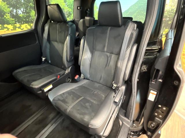 ノア Ｓｉ　Ｇ’ｓ　純正９インチナビ　バックカメラ　フリップダウンモニター　セーフティセンス　純正１８インチアルミ　両側電動スライドドア　ＬＥＤヘッドライト　７人乗り　オートマチックハイビーム　バックカメラ（55枚目）