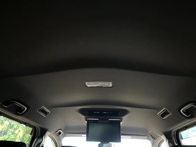 ノア Ｓｉ　Ｇ’ｓ　純正９インチナビ　バックカメラ　フリップダウンモニター　セーフティセンス　純正１８インチアルミ　両側電動スライドドア　ＬＥＤヘッドライト　７人乗り　オートマチックハイビーム　バックカメラ（58枚目）