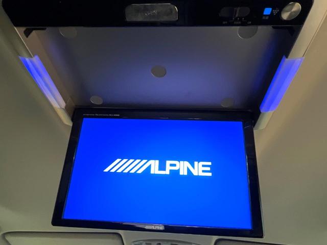 ヴェルファイア ２．４Ｚ　８インチＳＤナビ　バックカメラ　両側電動スライドドア　フリップダウンモニター　ＨＩＤヘッドライト　ＥＴＣ　クリアランスソナー　純正１８インチアルミ　ダブルエアコン　７人乗り　オットマン（5枚目）