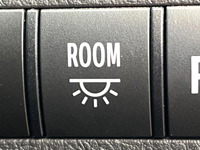 ヴェルファイア ２．４Ｚ　８インチＳＤナビ　バックカメラ　両側電動スライドドア　フリップダウンモニター　ＨＩＤヘッドライト　ＥＴＣ　クリアランスソナー　純正１８インチアルミ　ダブルエアコン　７人乗り　オットマン（41枚目）