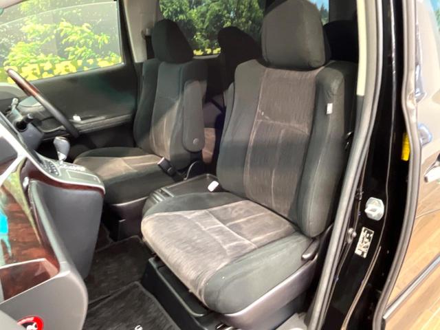 ヴェルファイア ２．４Ｚ　８インチＳＤナビ　バックカメラ　両側電動スライドドア　フリップダウンモニター　ＨＩＤヘッドライト　ＥＴＣ　クリアランスソナー　純正１８インチアルミ　ダブルエアコン　７人乗り　オットマン（49枚目）