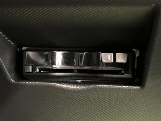 ライズ Z 禁煙車 9インチSDナビ スマートアシスト アダプティブクルーズ 純正18インチアルミ シーケンシャルターンランプ クリアランスソナー リアフォグ 電動パーキングブレーキ ETC(7枚目)