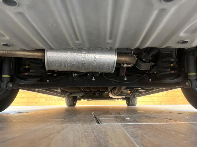 セレナ ハイウェイスター　Ｖセレクション　禁煙車　純正９インチナビ　全周囲カメラ　両側電動スライドドア　インテリジェントルームミラー　プロパイロット　レーダークルーズ　純正１６インチアルミ　ＬＥＤヘッド　ＥＴＣ　ドラレコ（19枚目）