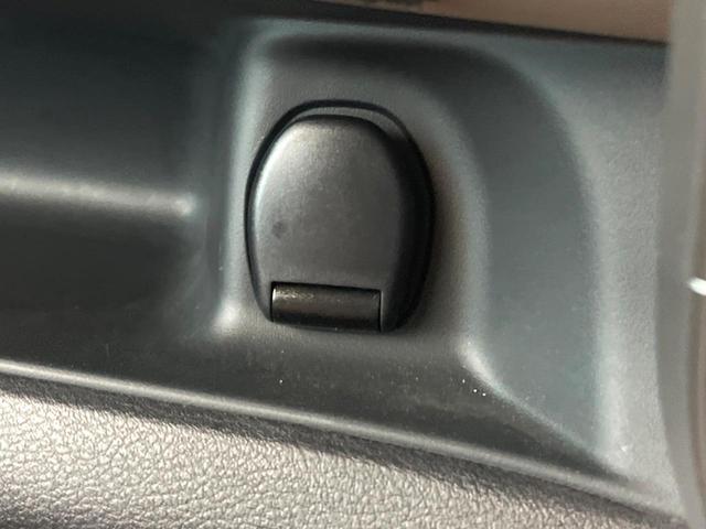 セレナ ハイウェイスター　Ｖセレクション　禁煙車　純正９インチナビ　全周囲カメラ　両側電動スライドドア　インテリジェントルームミラー　プロパイロット　レーダークルーズ　純正１６インチアルミ　ＬＥＤヘッド　ＥＴＣ　ドラレコ（59枚目）