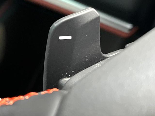 ヴェゼル e:HEV PLaY 禁煙車 メーカー純正9インチナビ サンルーフ 全周囲カメラ パワーバックドア オートマチックハイビーム 横滑り防止 LEDヘッド ETC ドラレコ スマートキー 純正18インチアルミ(42枚目)