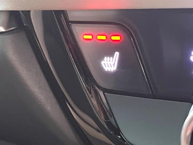 ヴェゼル e:HEV PLaY 禁煙車 メーカー純正9インチナビ サンルーフ 全周囲カメラ パワーバックドア オートマチックハイビーム 横滑り防止 LEDヘッド ETC ドラレコ スマートキー 純正18インチアルミ(46枚目)