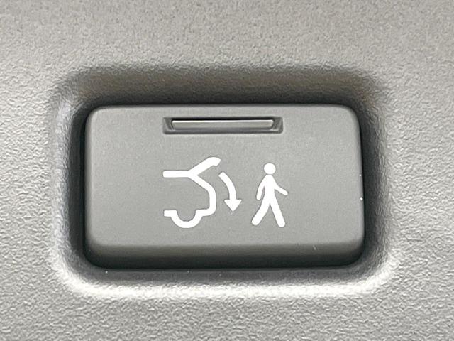 ヴェゼル e:HEV PLaY 禁煙車 メーカー純正9インチナビ サンルーフ 全周囲カメラ パワーバックドア オートマチックハイビーム 横滑り防止 LEDヘッド ETC ドラレコ スマートキー 純正18インチアルミ(57枚目)