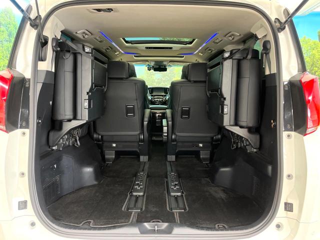 アルファードハイブリッド ＳＲ　Ｃパッケージ　メーカー純正９インチナビ　サンルーフ　４ＷＤ　モデリスタエアロ　バックカメラ　両側電動スライドドア　プリクラッシュセーフティ　ブラインドスポットモニター　ＬＥＤヘッド　純正１７インチアルミ（11枚目）