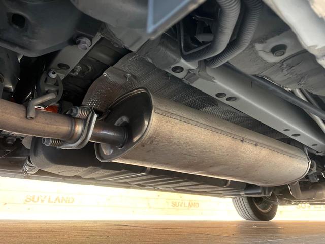 アルファードハイブリッド ＳＲ　Ｃパッケージ　メーカー純正９インチナビ　サンルーフ　４ＷＤ　モデリスタエアロ　バックカメラ　両側電動スライドドア　プリクラッシュセーフティ　ブラインドスポットモニター　ＬＥＤヘッド　純正１７インチアルミ（22枚目）